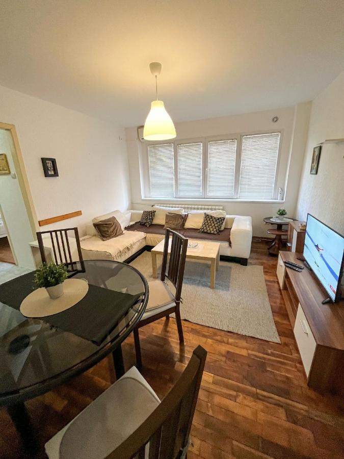 Slavija Mcd Apartment Belgrád Kültér fotó