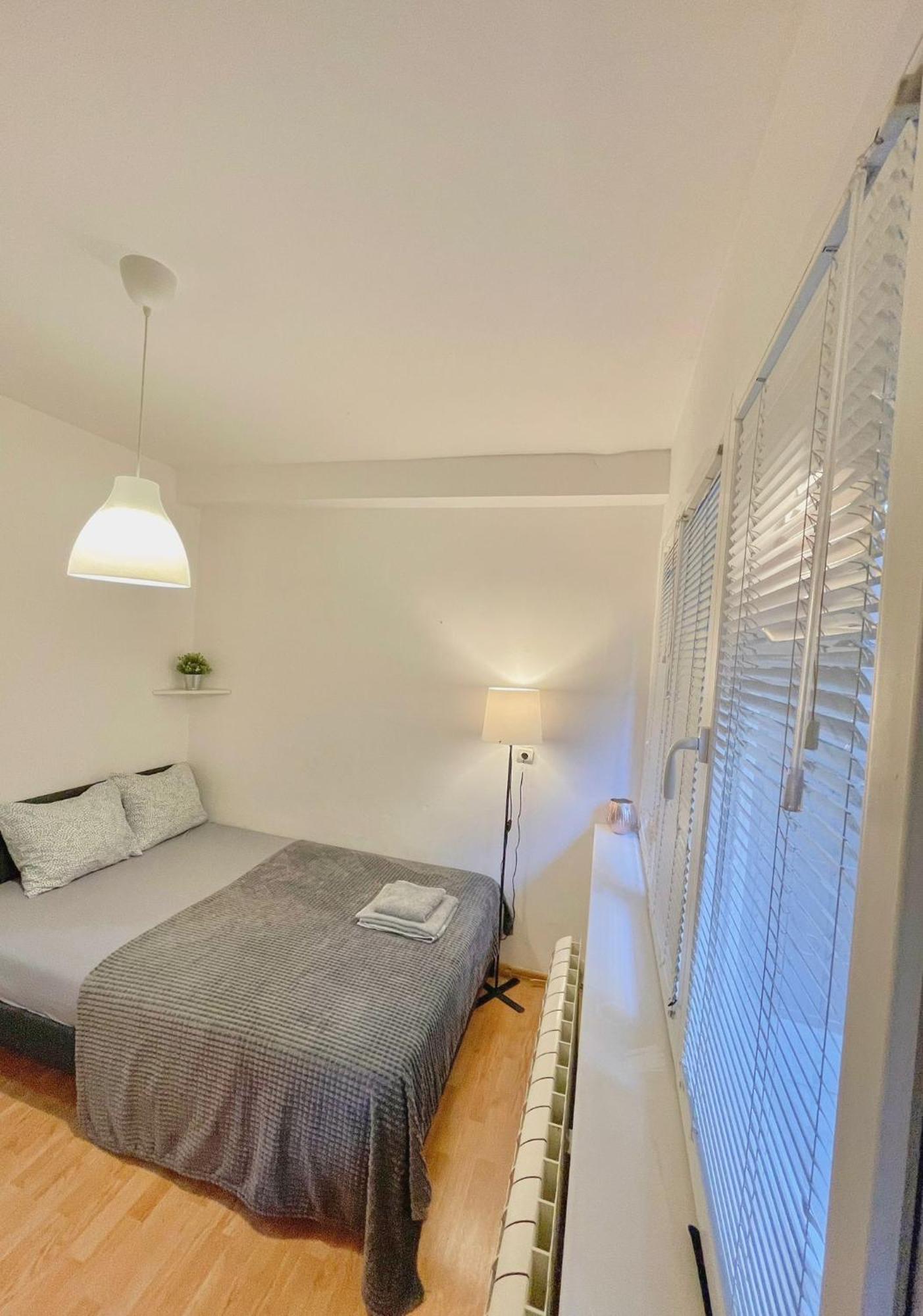 Slavija Mcd Apartment Belgrád Kültér fotó
